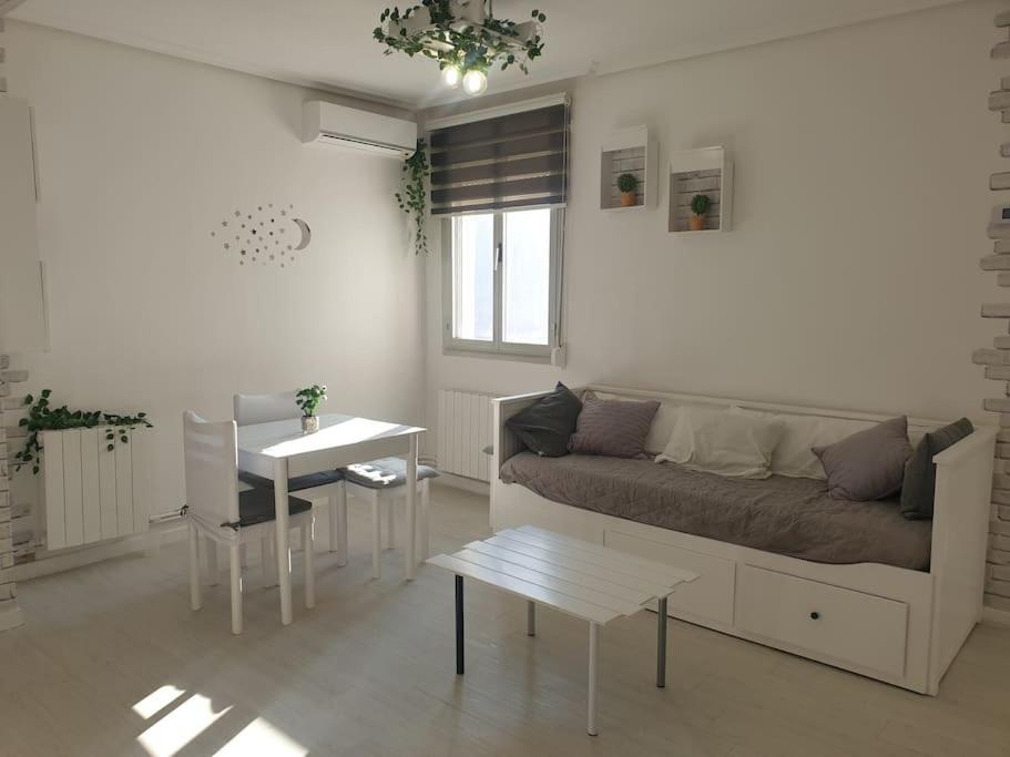 Apartamento Eguzkilore. Logroño Zewnętrze zdjęcie